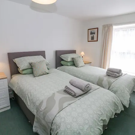 Nook Farm Holiday Cottage-2